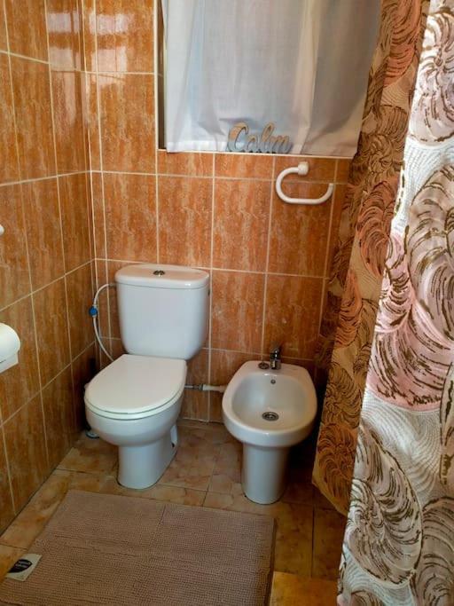 Best Location 2 Bed2 Bath W/Lift In Town! Gibraltar Exteriör bild