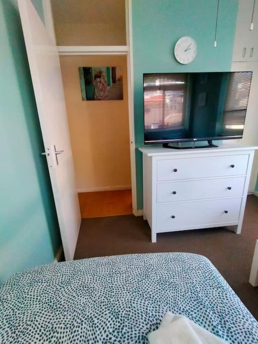 Best Location 2 Bed2 Bath W/Lift In Town! Gibraltar Exteriör bild