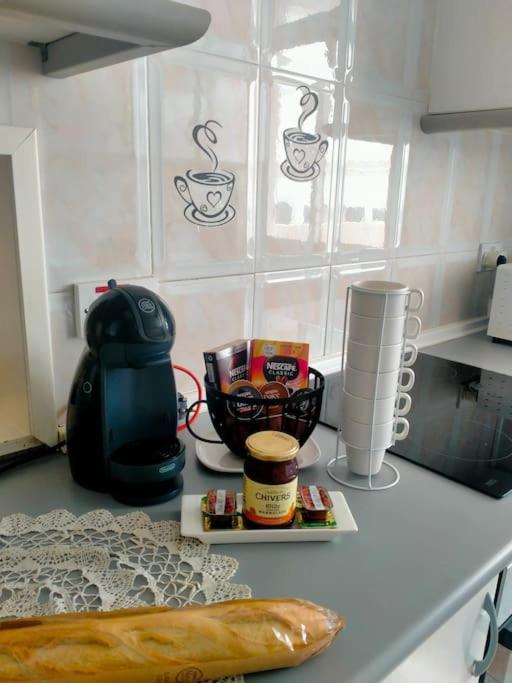 Best Location 2 Bed2 Bath W/Lift In Town! Gibraltar Exteriör bild